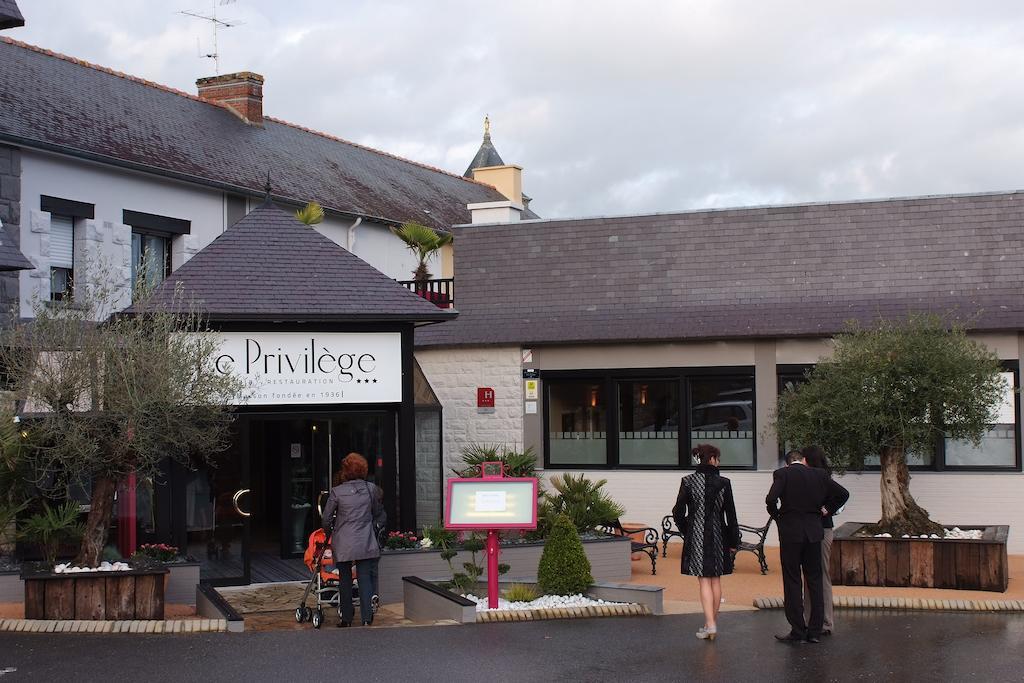 Hotel Le Privilège Châteaubourg